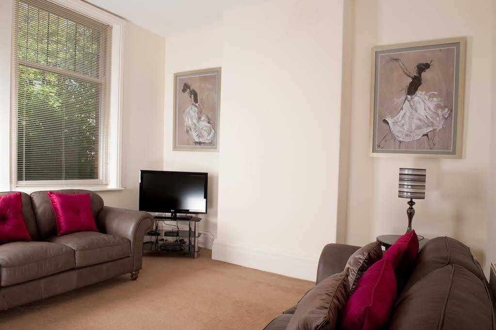 Harrogate Serviced Apartments Exterior photo